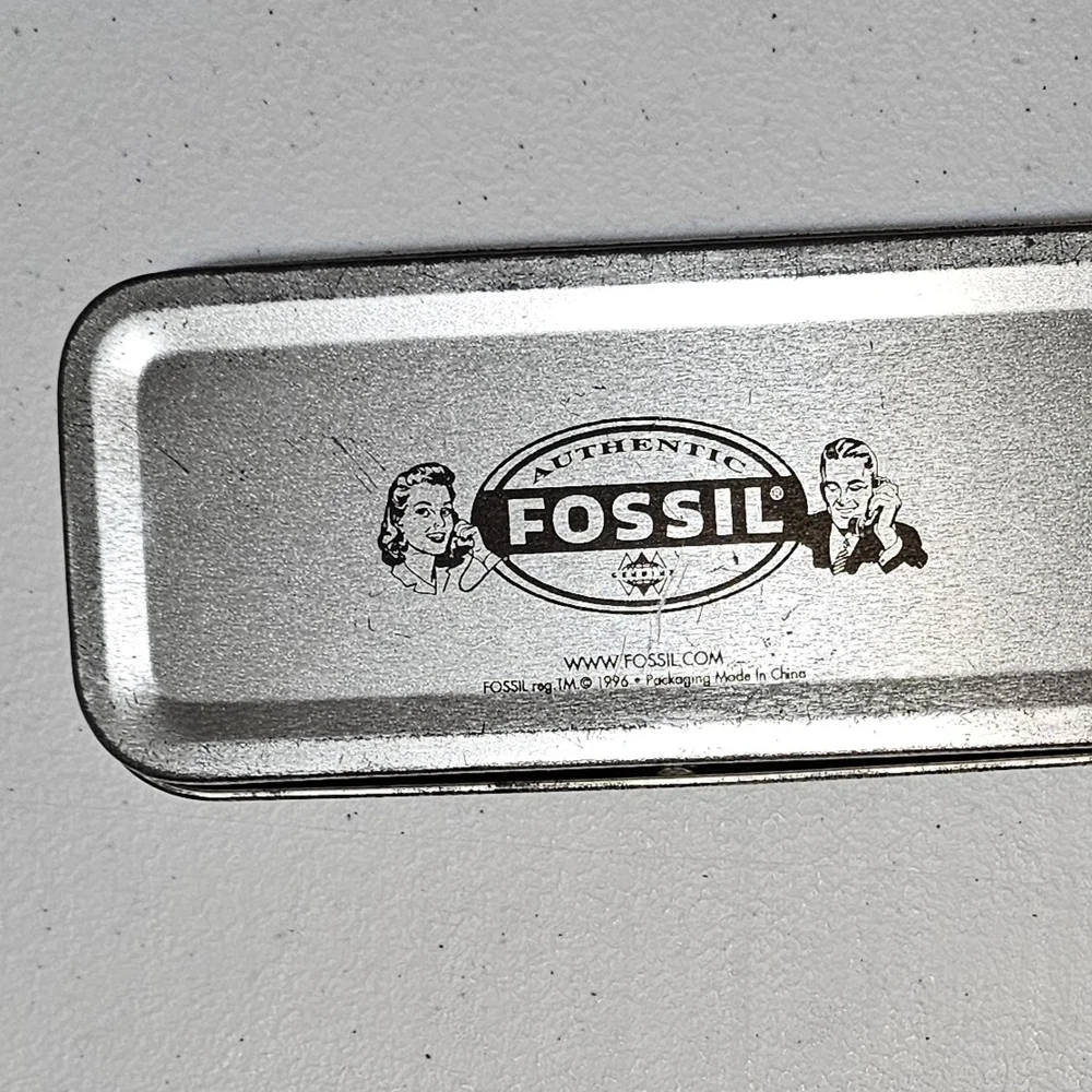 Fossil LU-2581 Vintage 1996 Star Master Leather Band Watch Good Condition - Picture 5 of 8